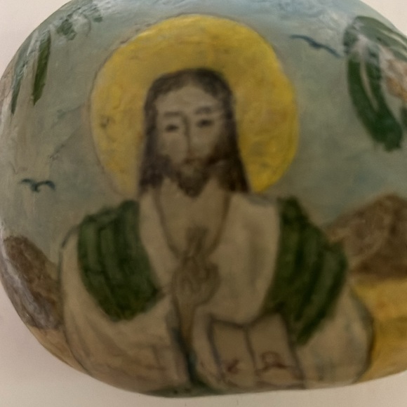Hand Painted Rock Jesus Artist Signed “God Bless You” - Picture 6 of 8